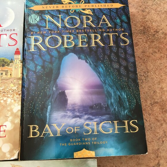 Nora Roberts The Guardians Trilogy - Picture 3 of 8